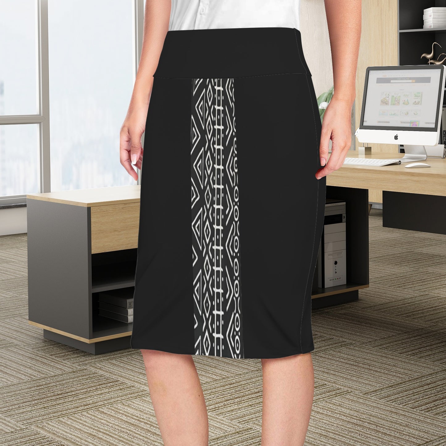 Black skirt center - Mud Cloth Print